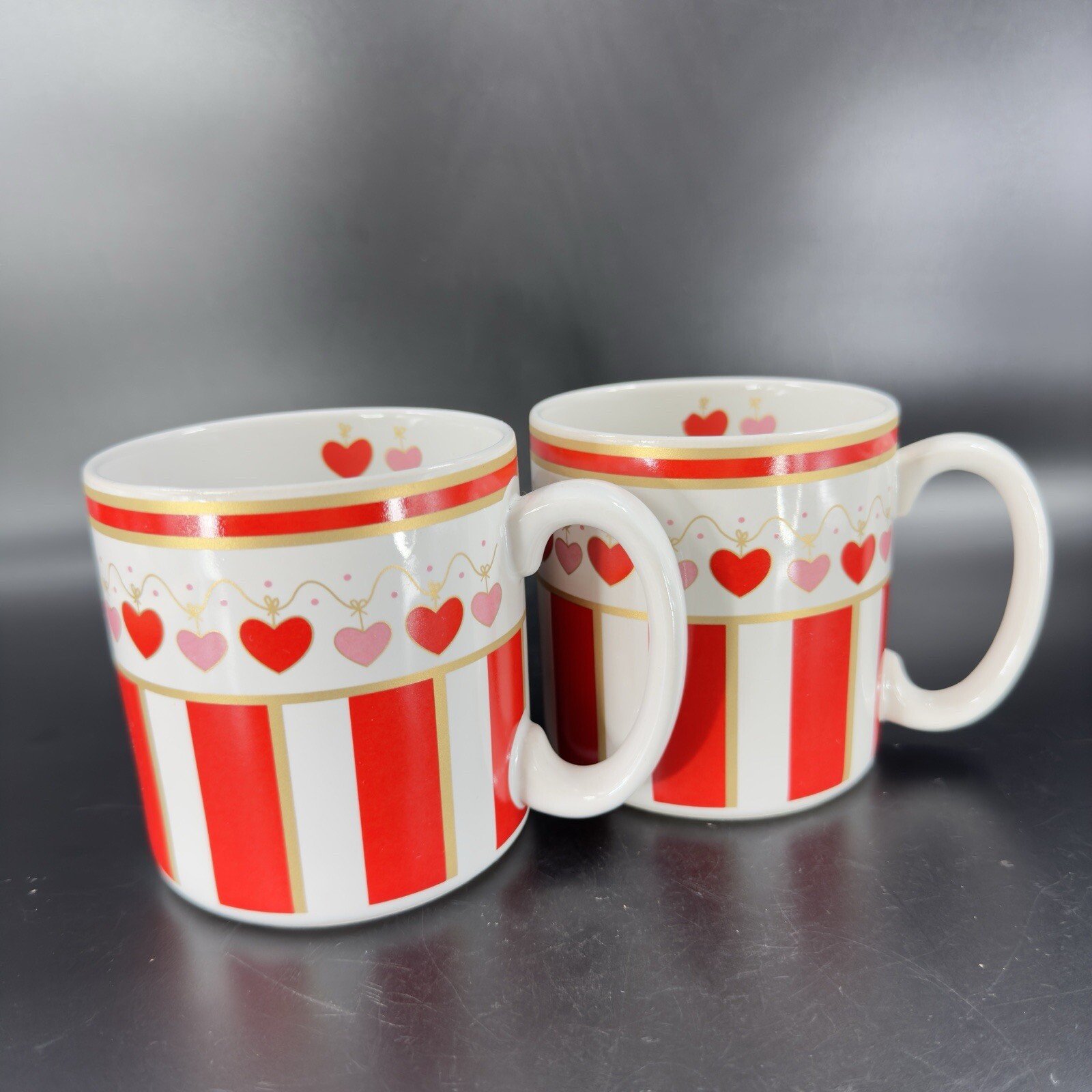 Flowers Inc Balloons Ceramic Coffee Mug Cup Red Pink Hearts Made Korea 2 Mugs