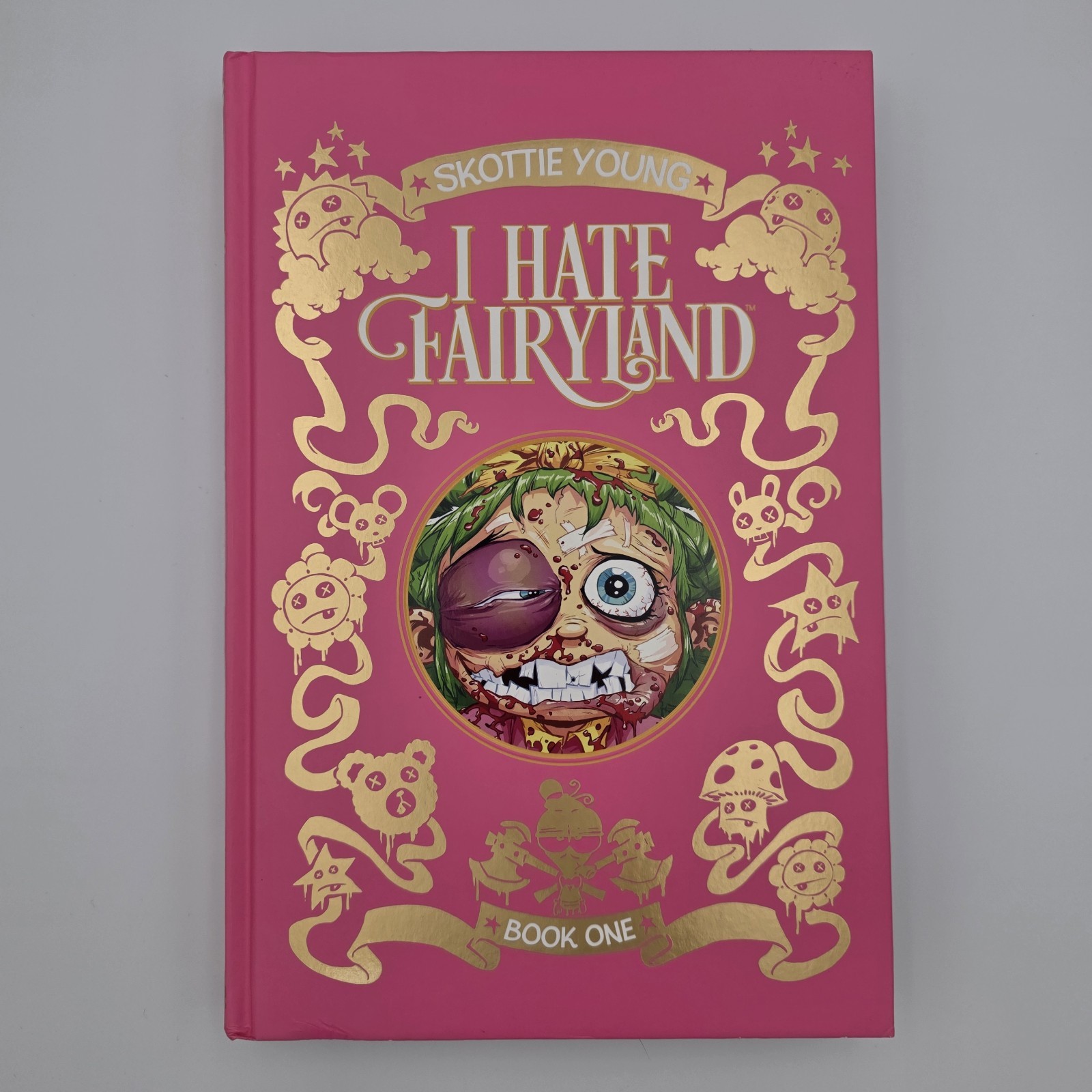 I Hate Fairyland Book 1 Deluxe Edition Hardcover Skottie Young (2017, IMAGE)