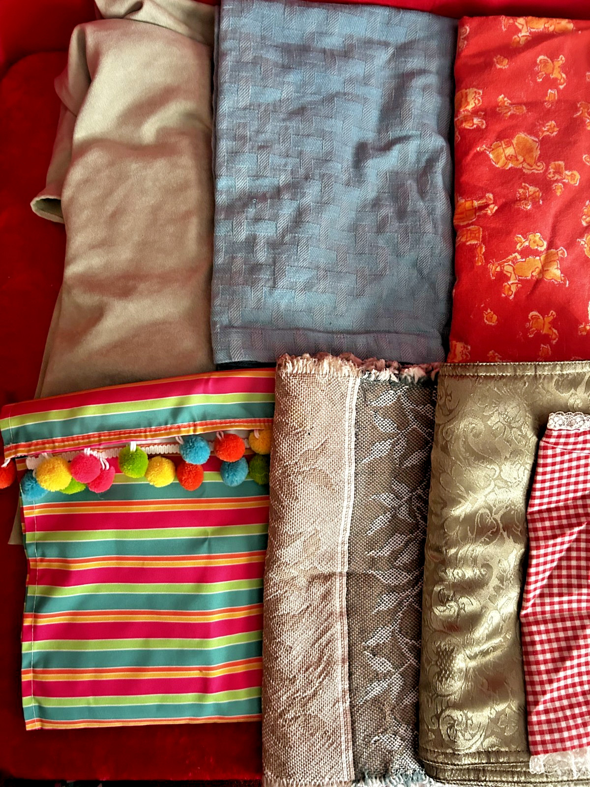 Table Linen Lot – Tablecloths Napkins Placemats Runner Vintage-Current