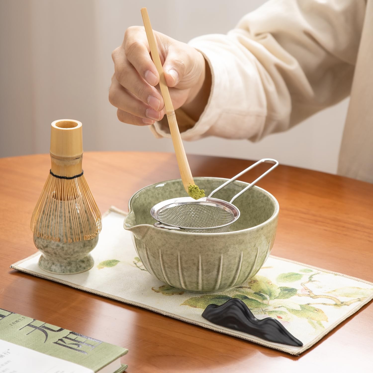 Matcha Whisk Set – 7PCS matcha kit ，Matcha Bowl with Spout, color