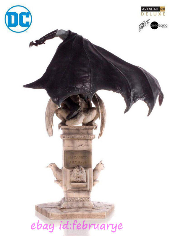 Iron Studios 1/10 Batman DC Comic Version Deluxe Statue New In Stock New