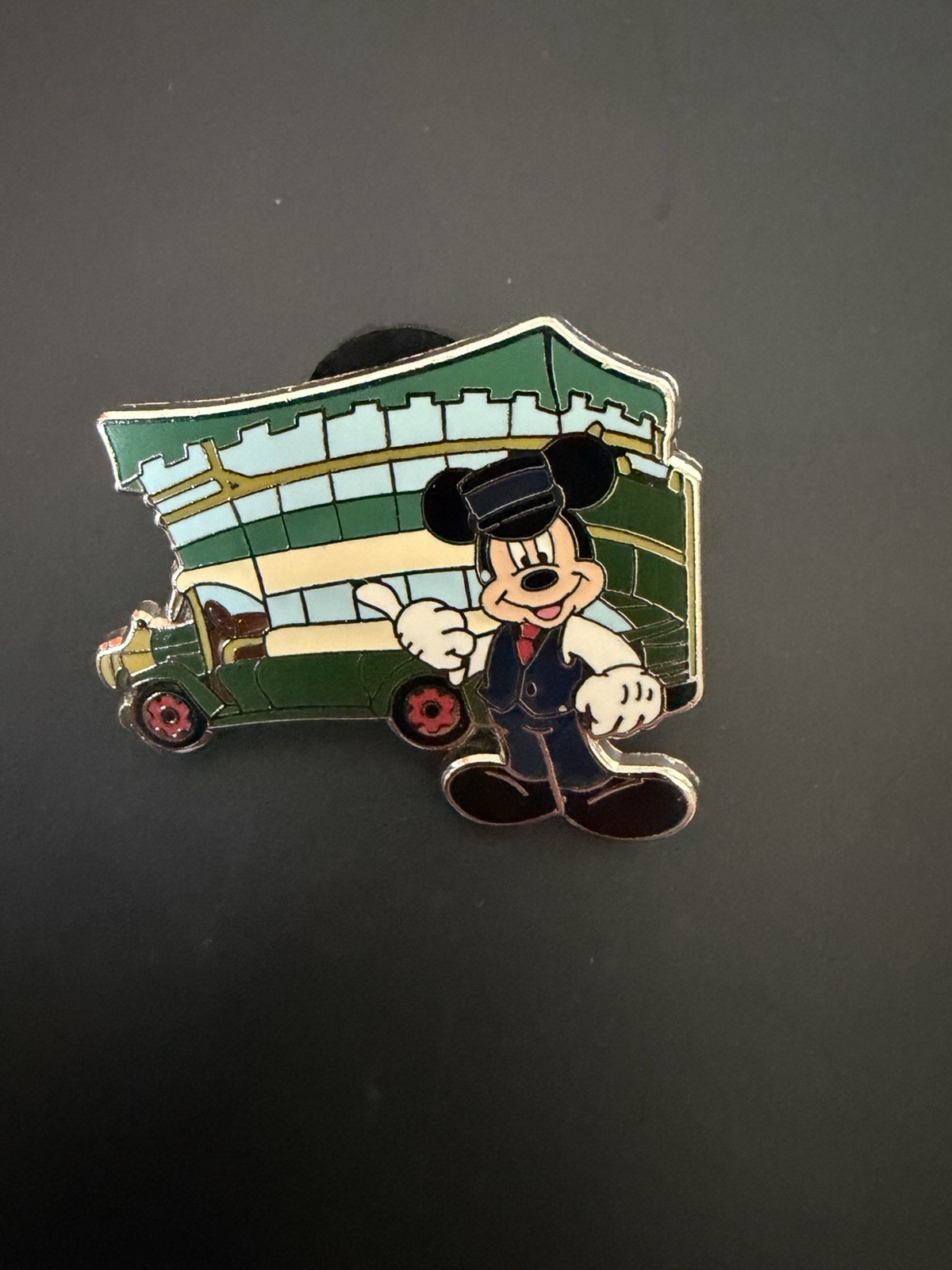 Disney – Main Street USA Area Vehicle Mickey Mouse Omnibus Double Decker Bus Pin