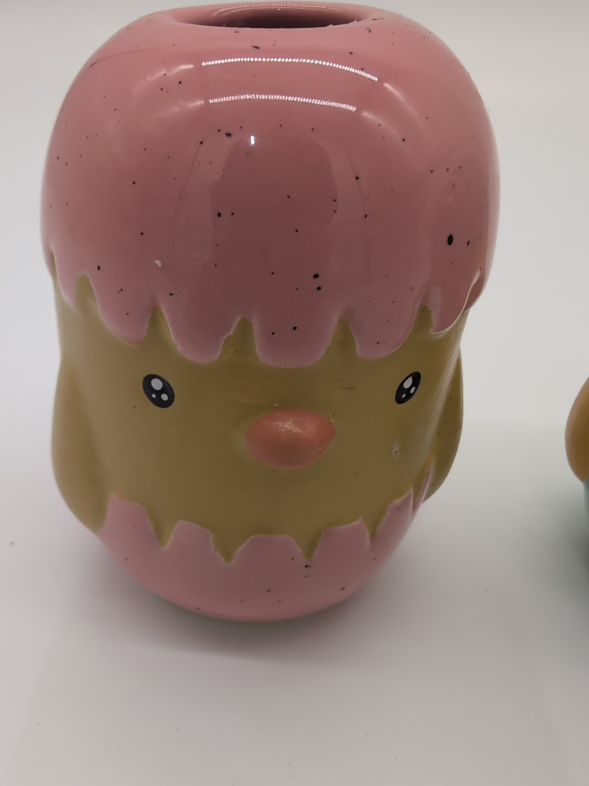 Planters – Small Chick Egg planter with faux succulent/flowers included