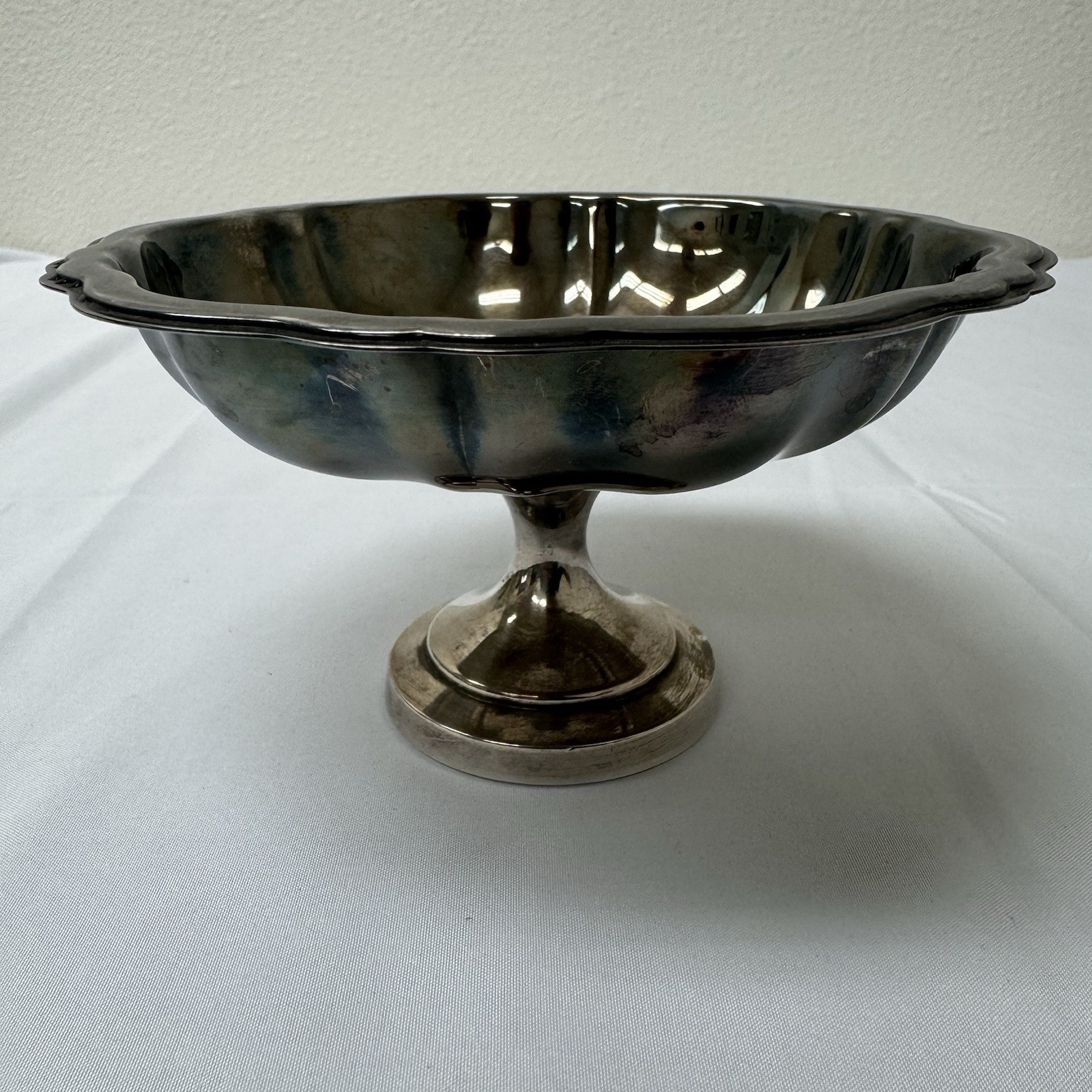 Vintage Oneida Silver Plated Candy / Mint Dish – 5.75″