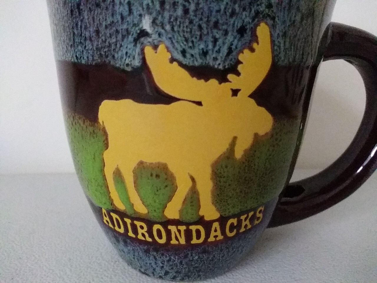 ADIRONDACKS Moose Hand Crafted Coffee Tea Mug Green & Blue Multicolor Large NWT