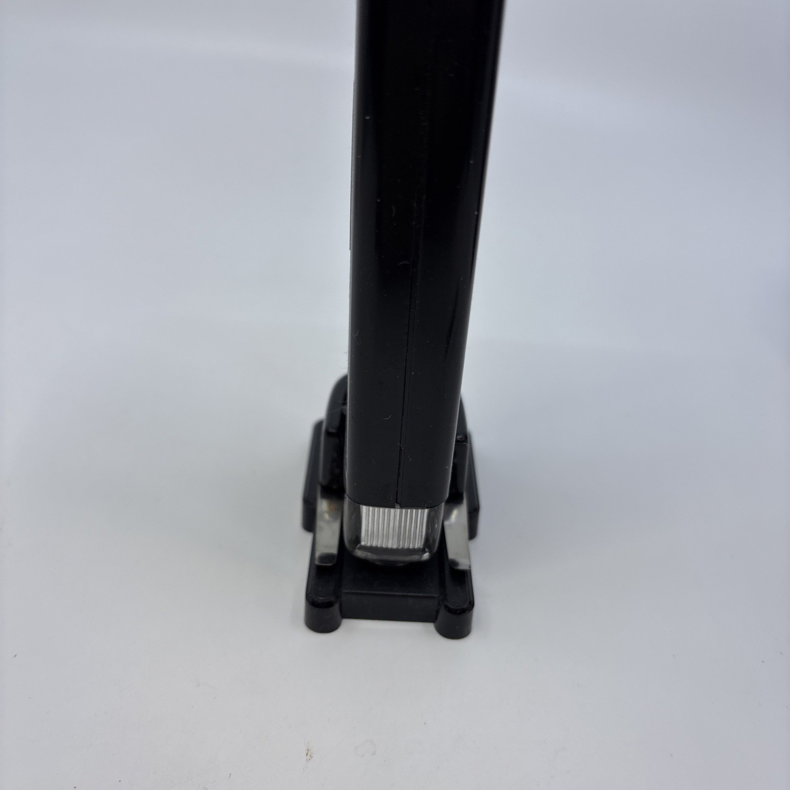Radio Shack Slide Microscope #63-853 8X Magnifier 100X Power Illuminated 100X