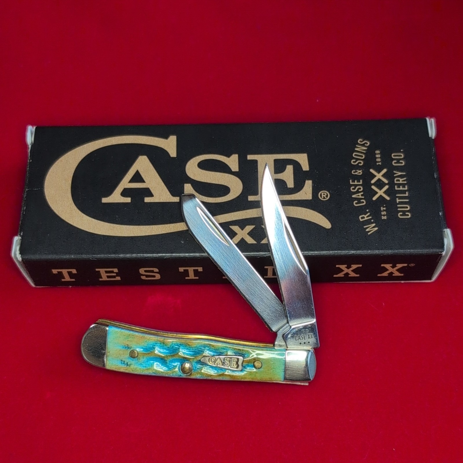 Case XX Tiny Trapper Burnt Sea Dragon