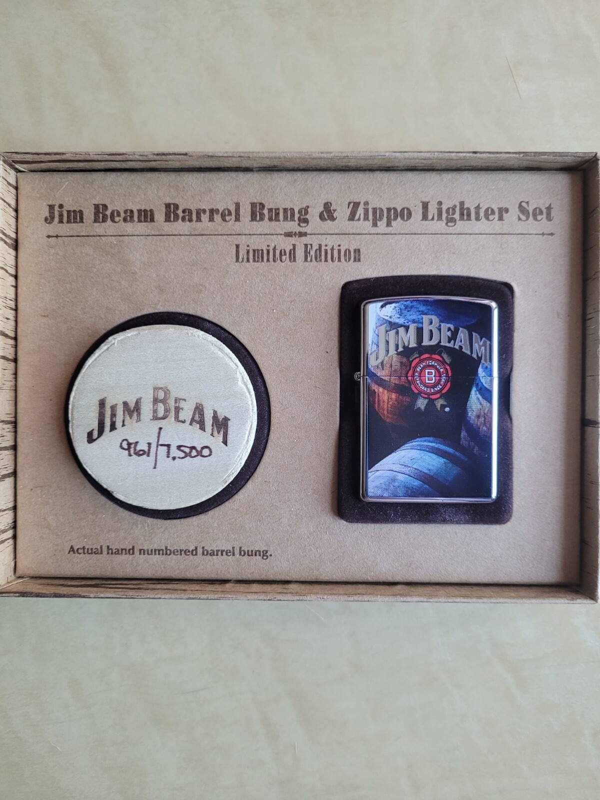JIM BEAM BARREL BUNG & ZIPPO LIGHTER 961/7.500 LIMIT EDITION