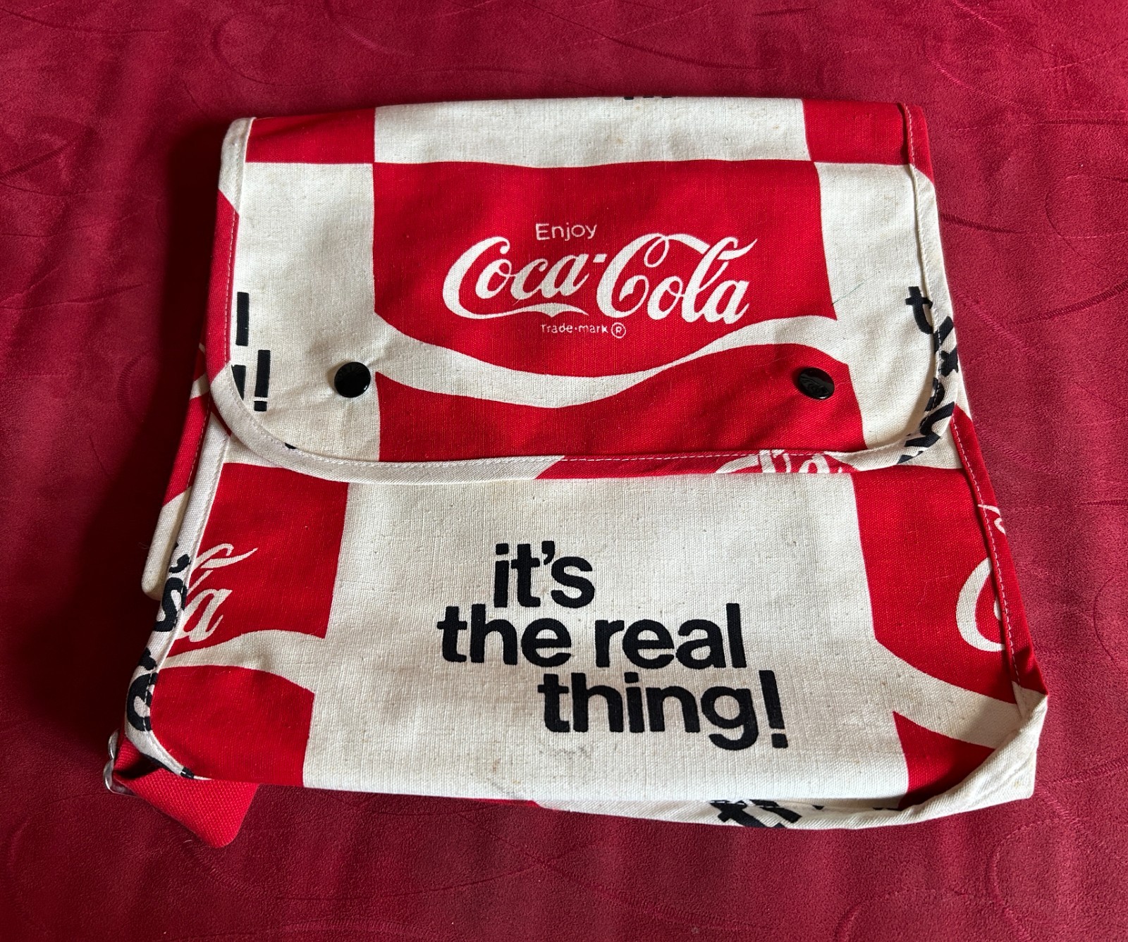 1970s Coca-Cola It’s The Real Thing Cloth Backpack Knapsack Red Straps
