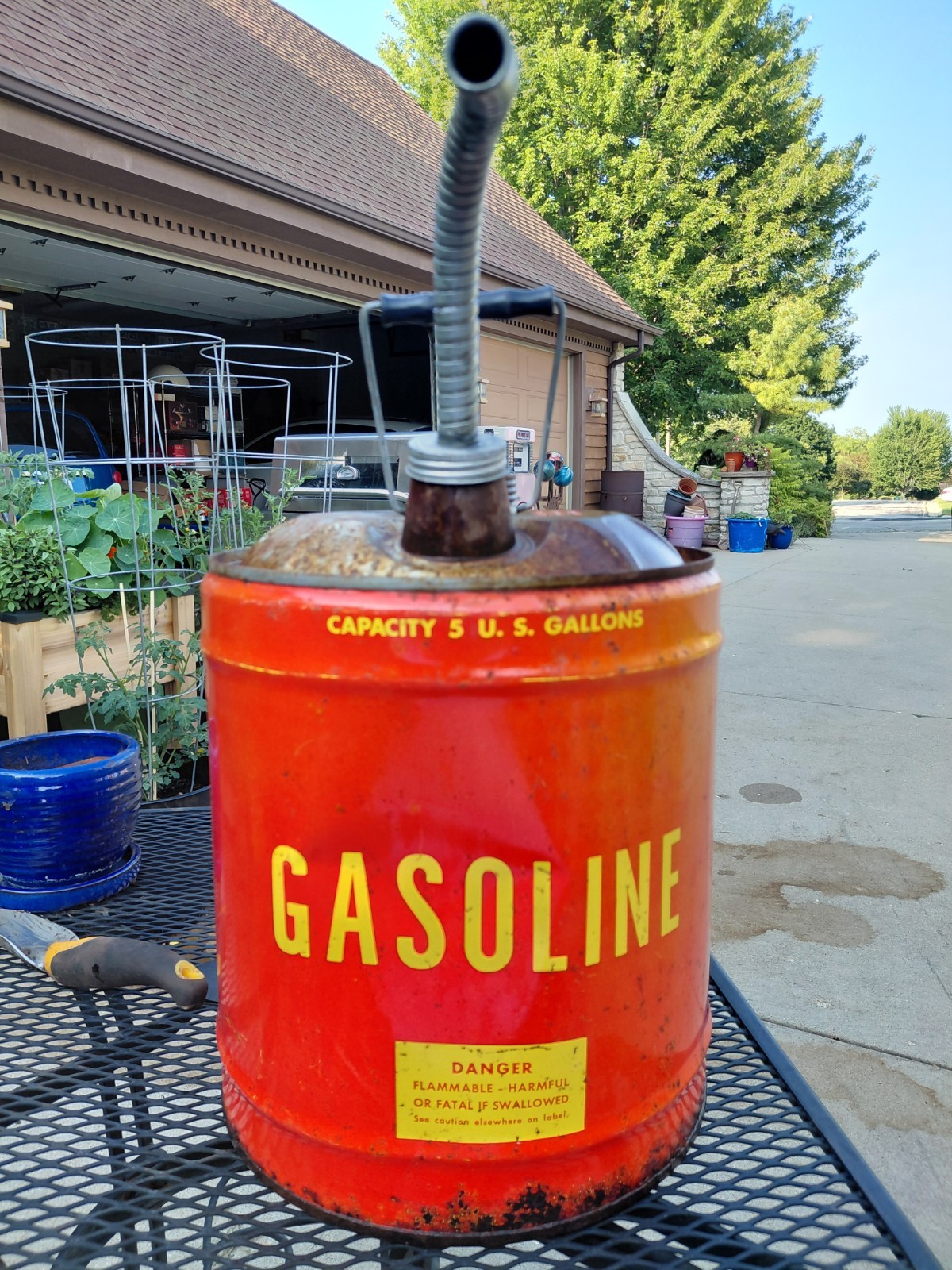 Vintage PreBan Vented Stancan 5 Gallon Metal Gas Can With Spout Ships FREE!