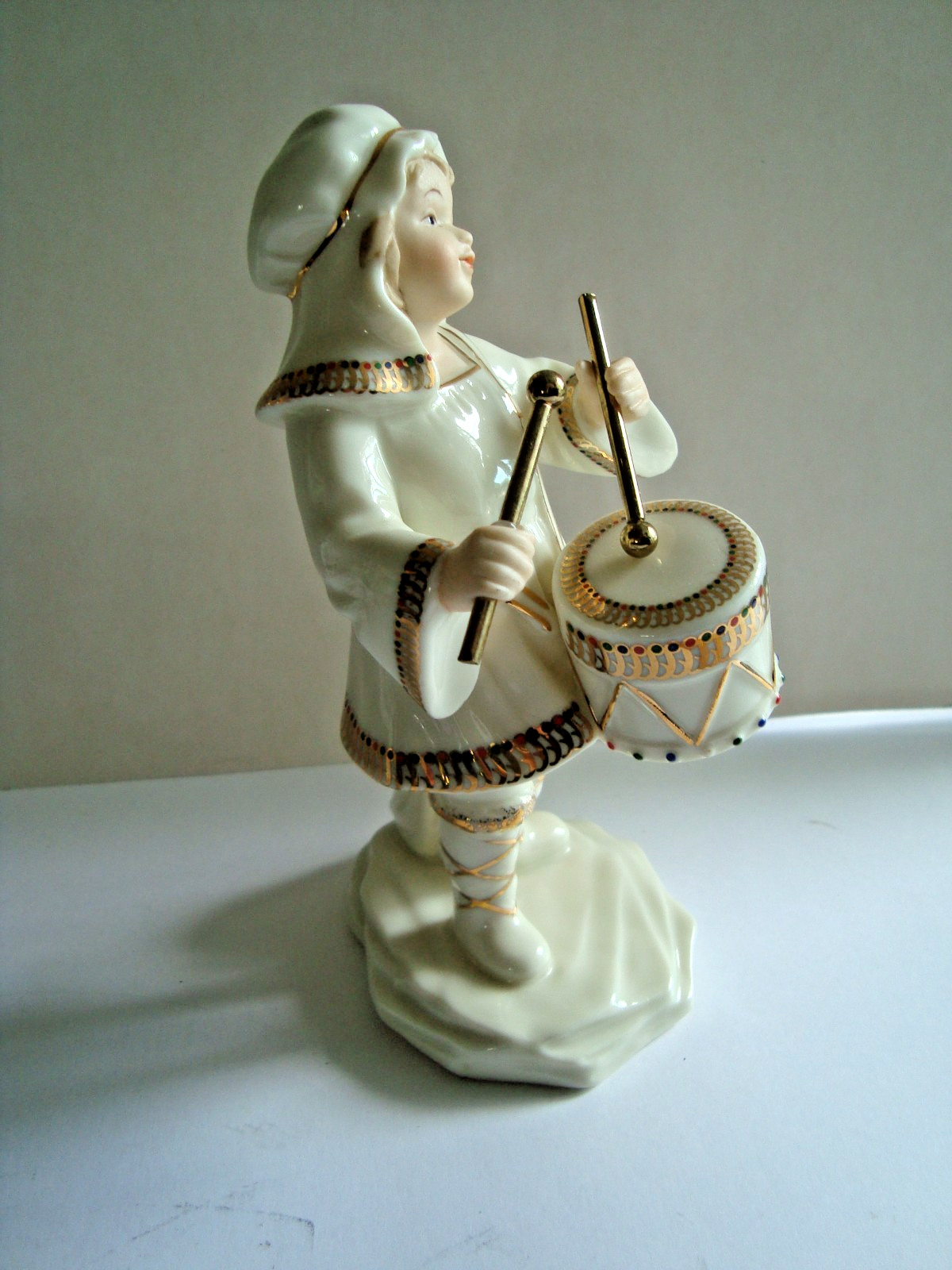 Drummer Boy ~ Bon-Ton Store Nativity Set – Jade Porcelain – 6.5” Tall