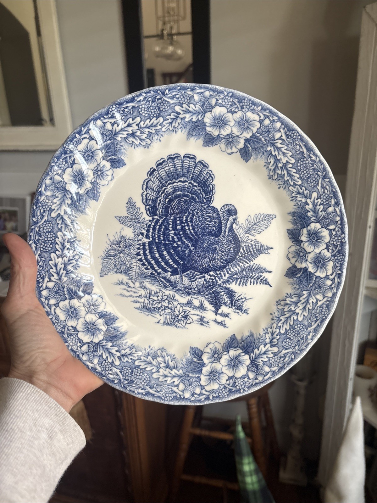 Queen’s Thanksgiving Blue& White 10” Dinner Plate 5611381 Turkey