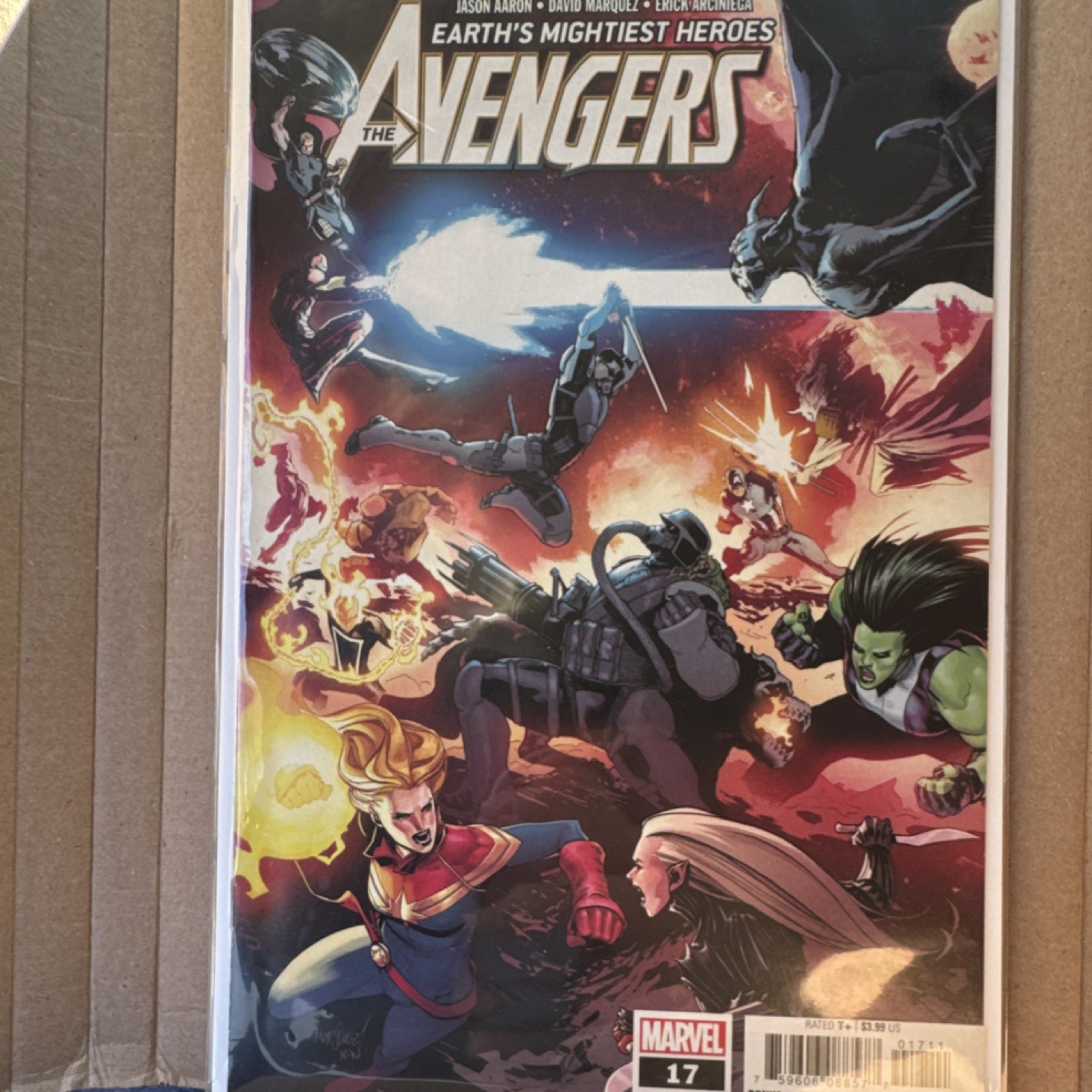 Marvel Comics The Avengers #17 (Modern Age 1992-Now Single Issue)