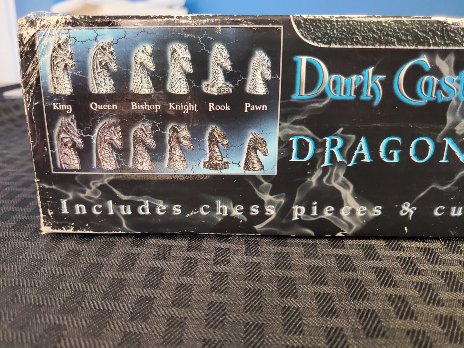2003 Creations Mini DRAGON CHESS SET Dark Castle