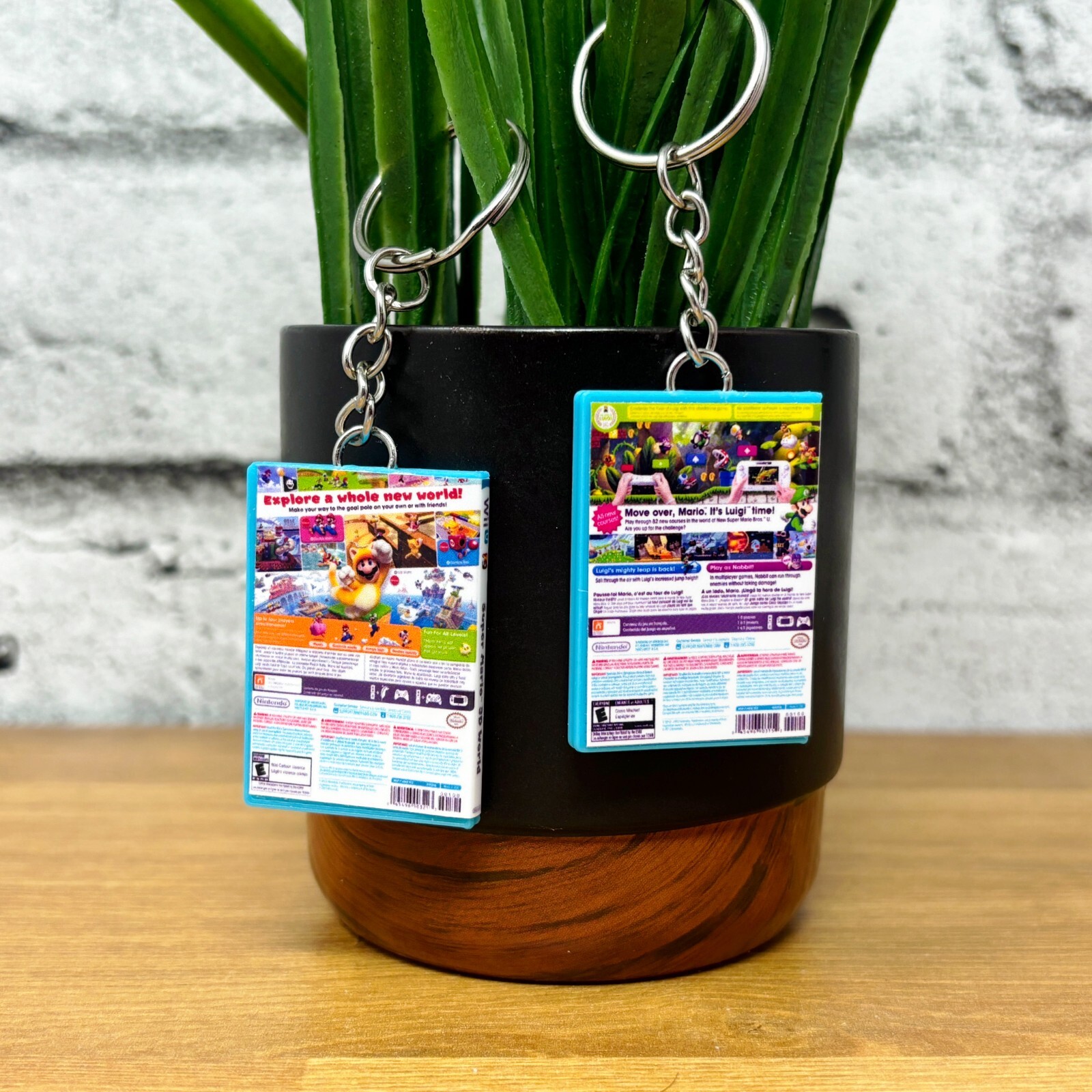 Mini Wii U Game Case Keychains, Miniature Nintendo Wii U Cover Art, Gamer Gift