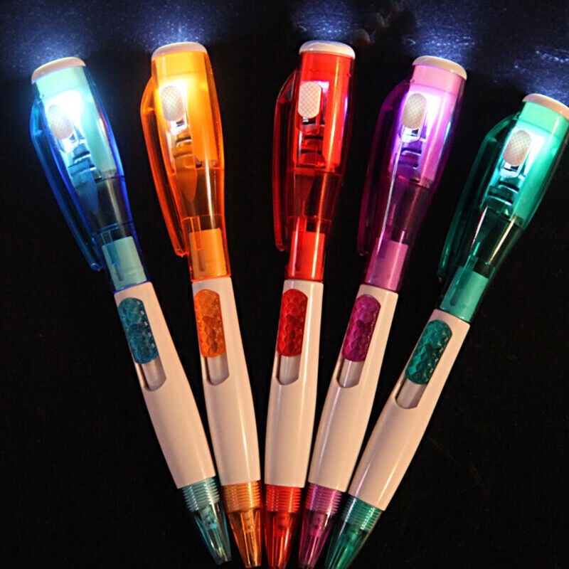 1x Multifunctional Ballpoint Ball Point Pen With LED Flashlight Light Pens