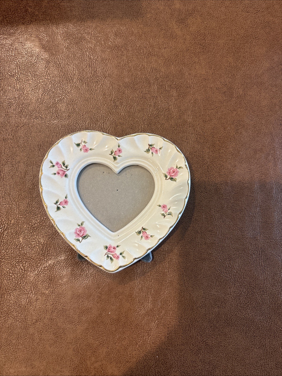 1990 Terragrafics Heart Floral Frame Picture Preowned