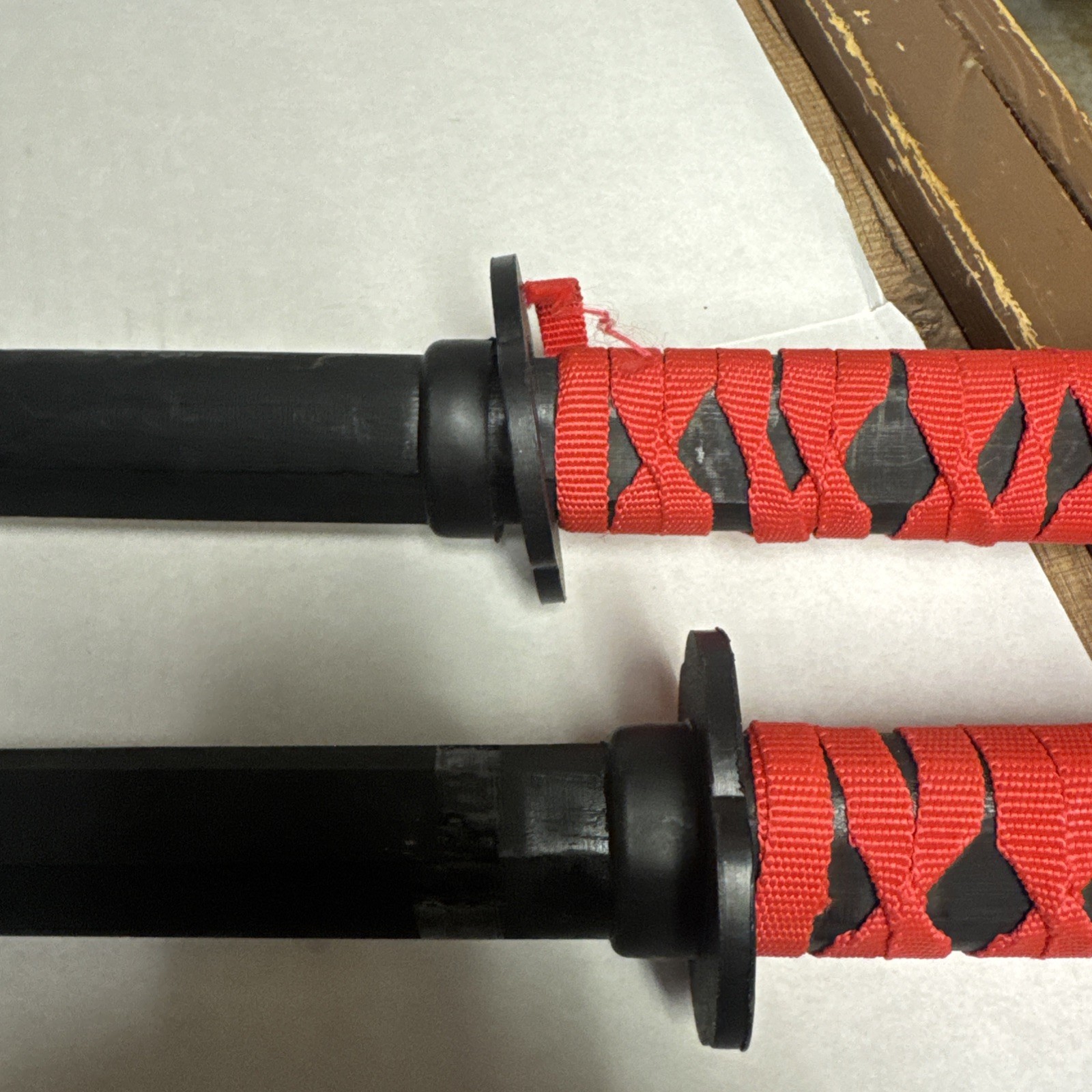 Two 38″ Wooden Bokken Practice Training Japanese Samurai Sword Katana Set
