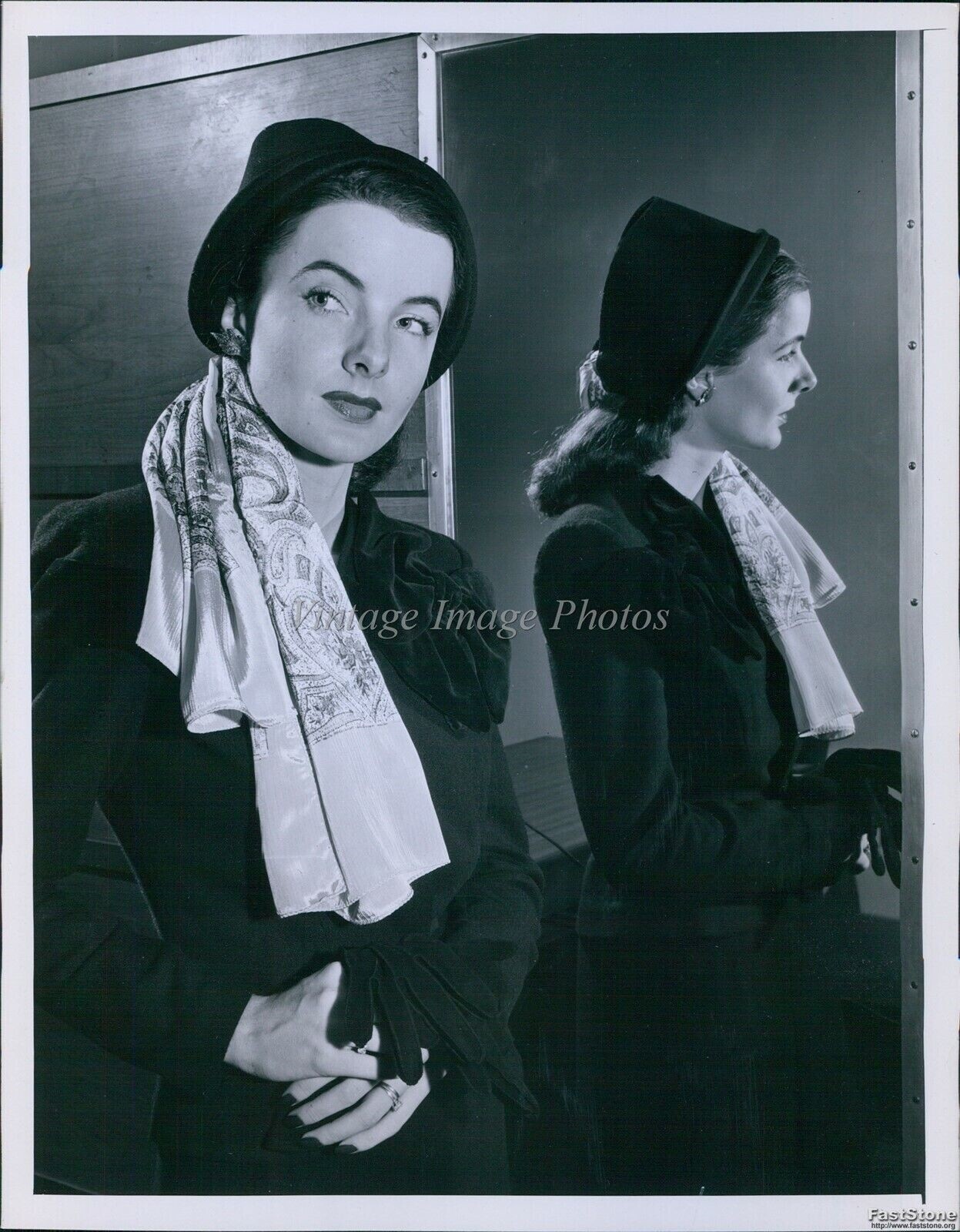 1945 Views Of Open Felt Calot Cap With Bright Paisley Scarf Fashion Photo 7×9