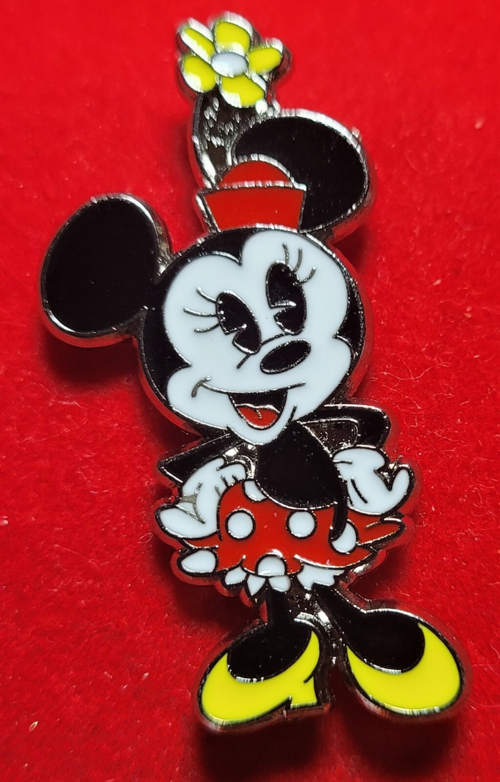 Disney Trading Pin, Minnie, Polka Dot Skirt FlowerHat Yellow Shoes, 2016 23Ad