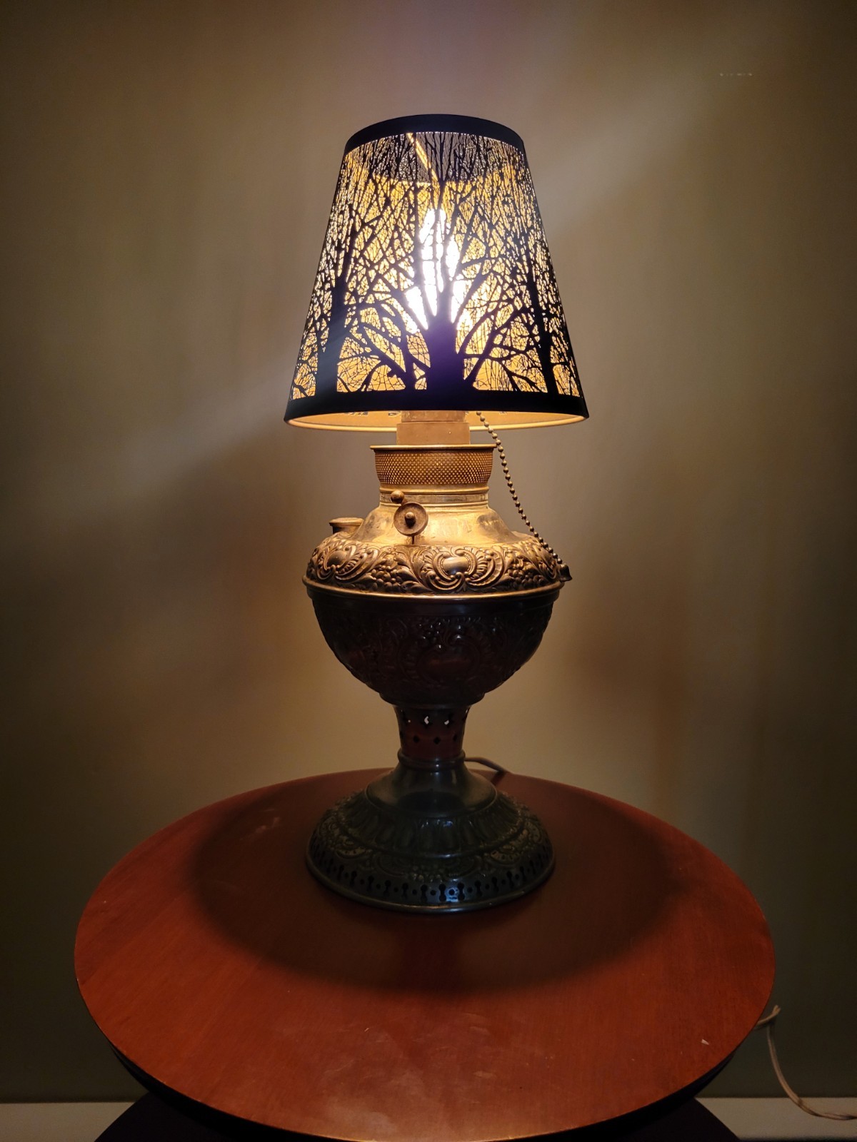 ORNATE EMBOSSED VICTORIAN TABLE KEROSENE LAMP – ELECTRIFIED -shade Not Included