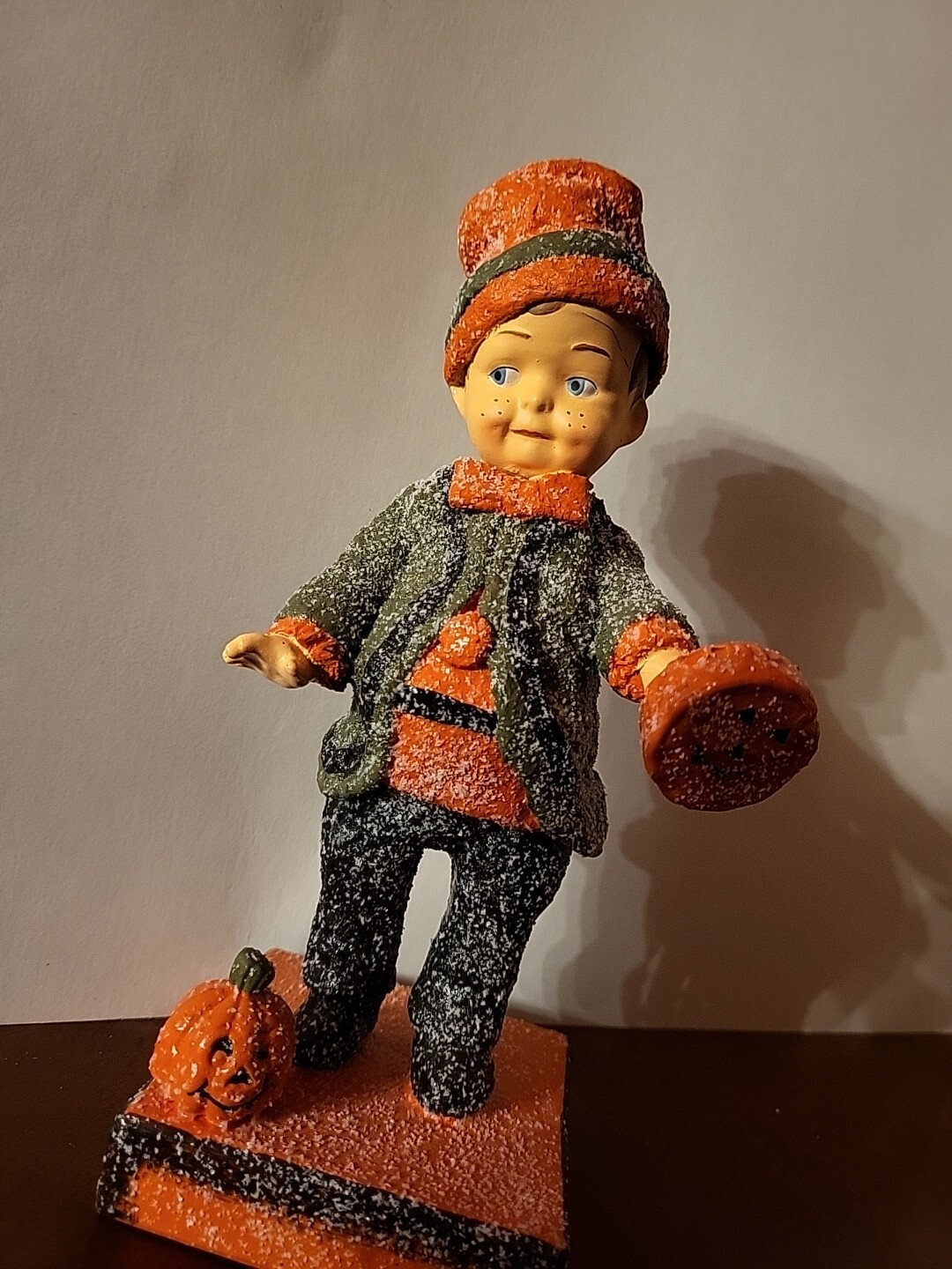 Margaret Haire KITSCHY Halloween Barnaby’s Bowtie Figurine, Fall Art