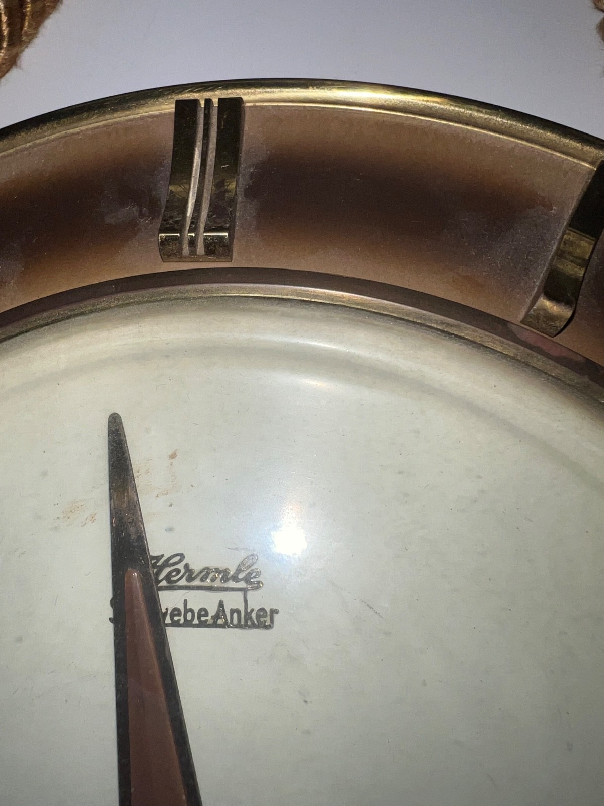 VINTAGE HERMLE SCHWEBE ANKER MECHANICAL WALL CLOCK WITH KEY WORKS