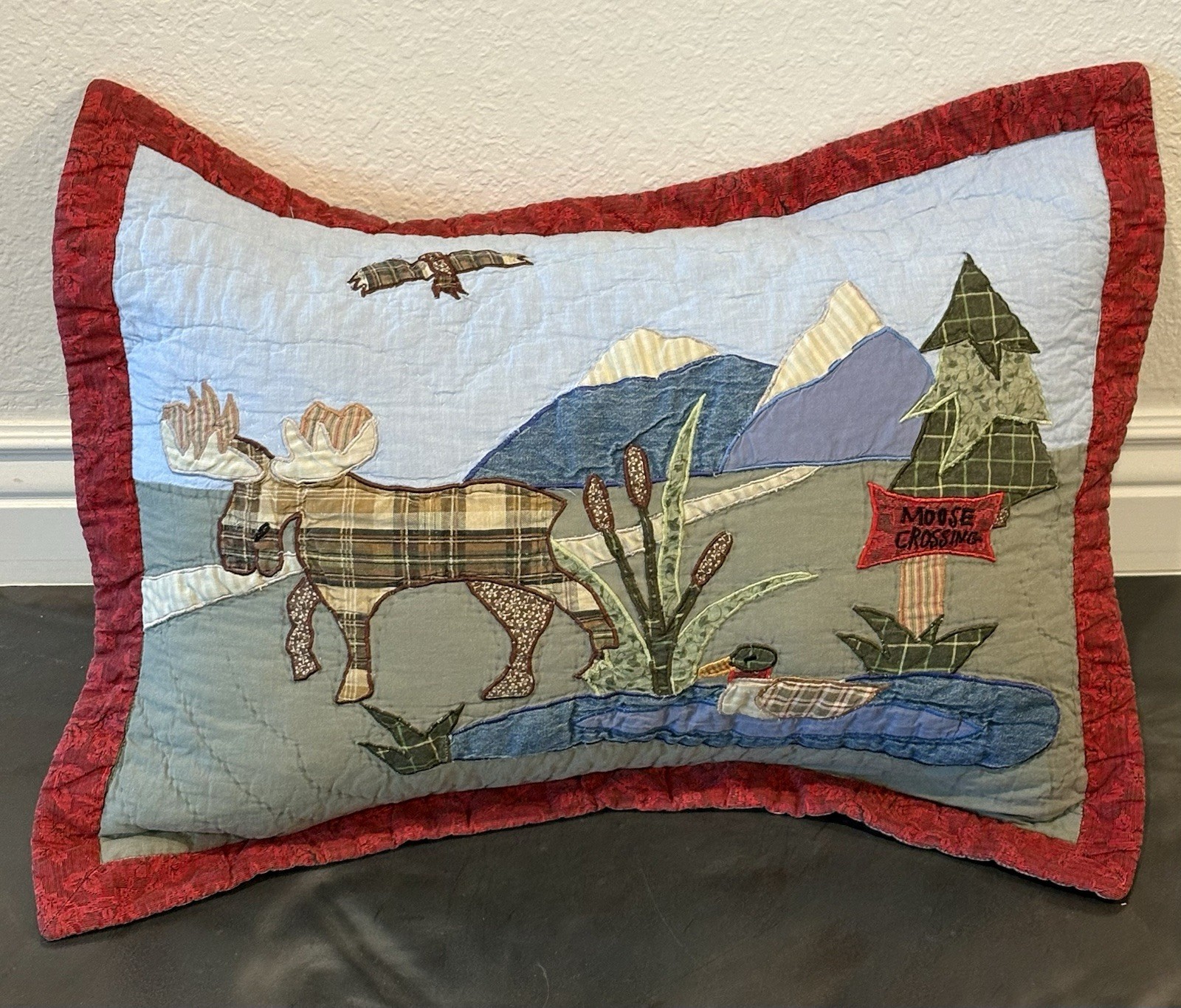 Vintage 1994 Moose Crossing Woodlands Duck Camping Lodge Fishing Pillow Sham