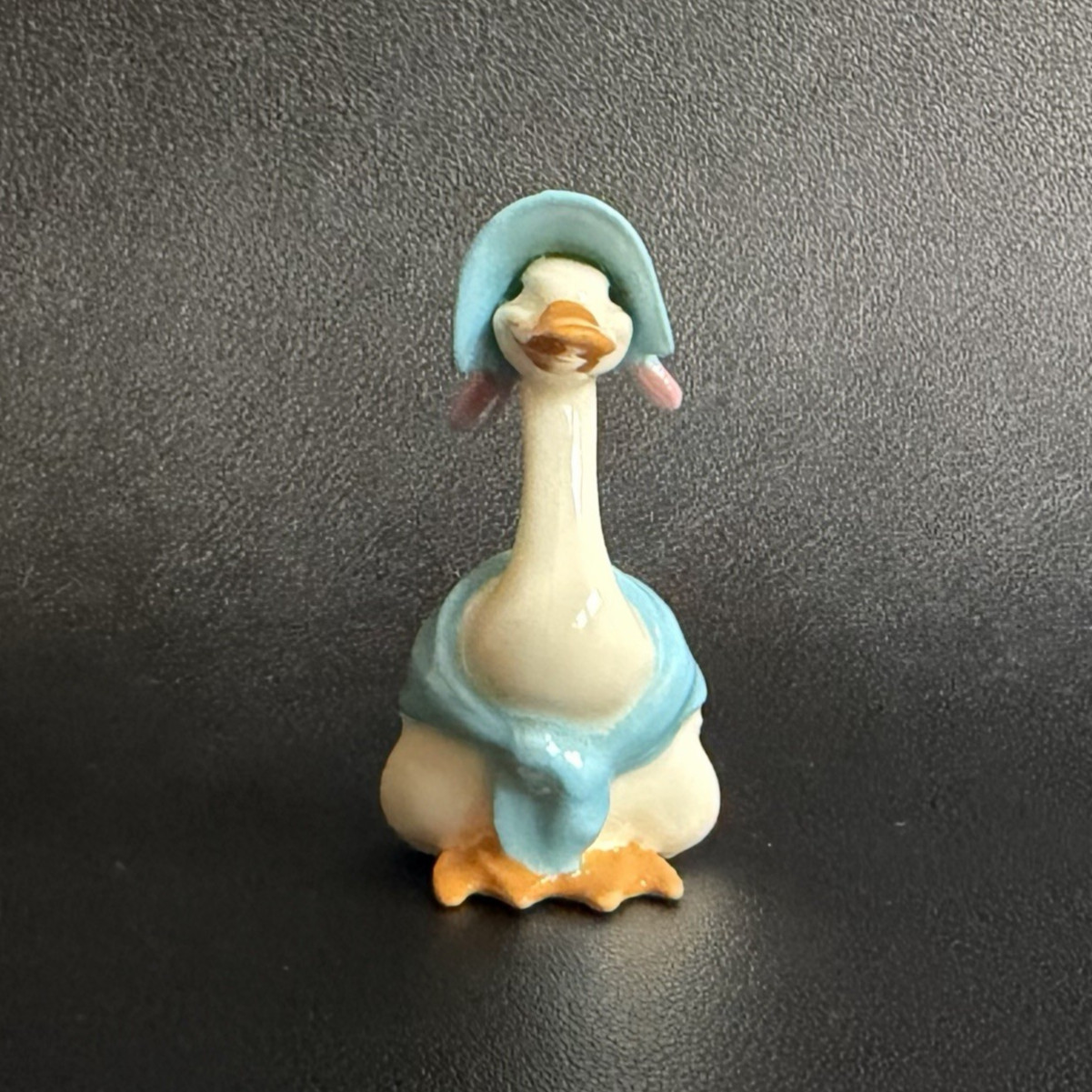 VTG Hagen Renaker New Mother Goose Bird Blue Porcelain Figurine #2057 Miniature