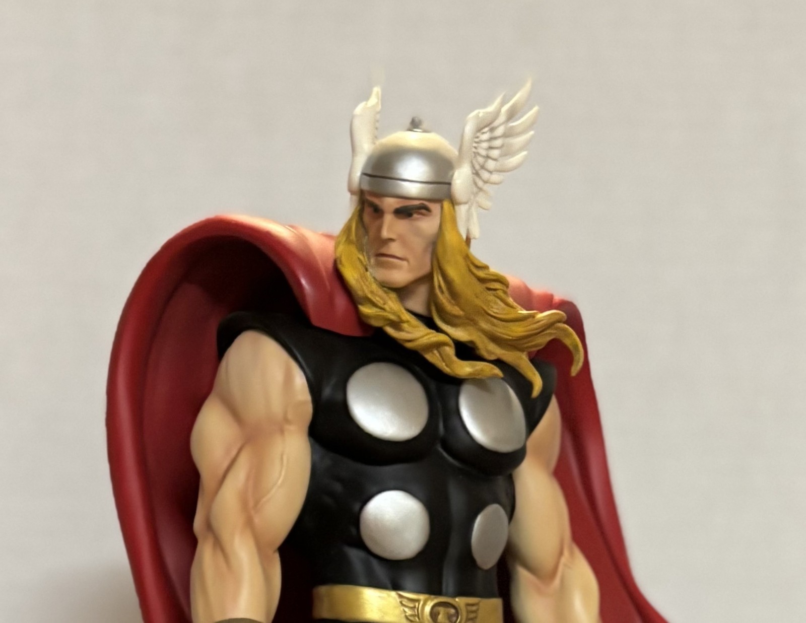 BOWEN DESIGNS MIGHTY THOR CLASSIC STATUE #864 OF 3000 MIB