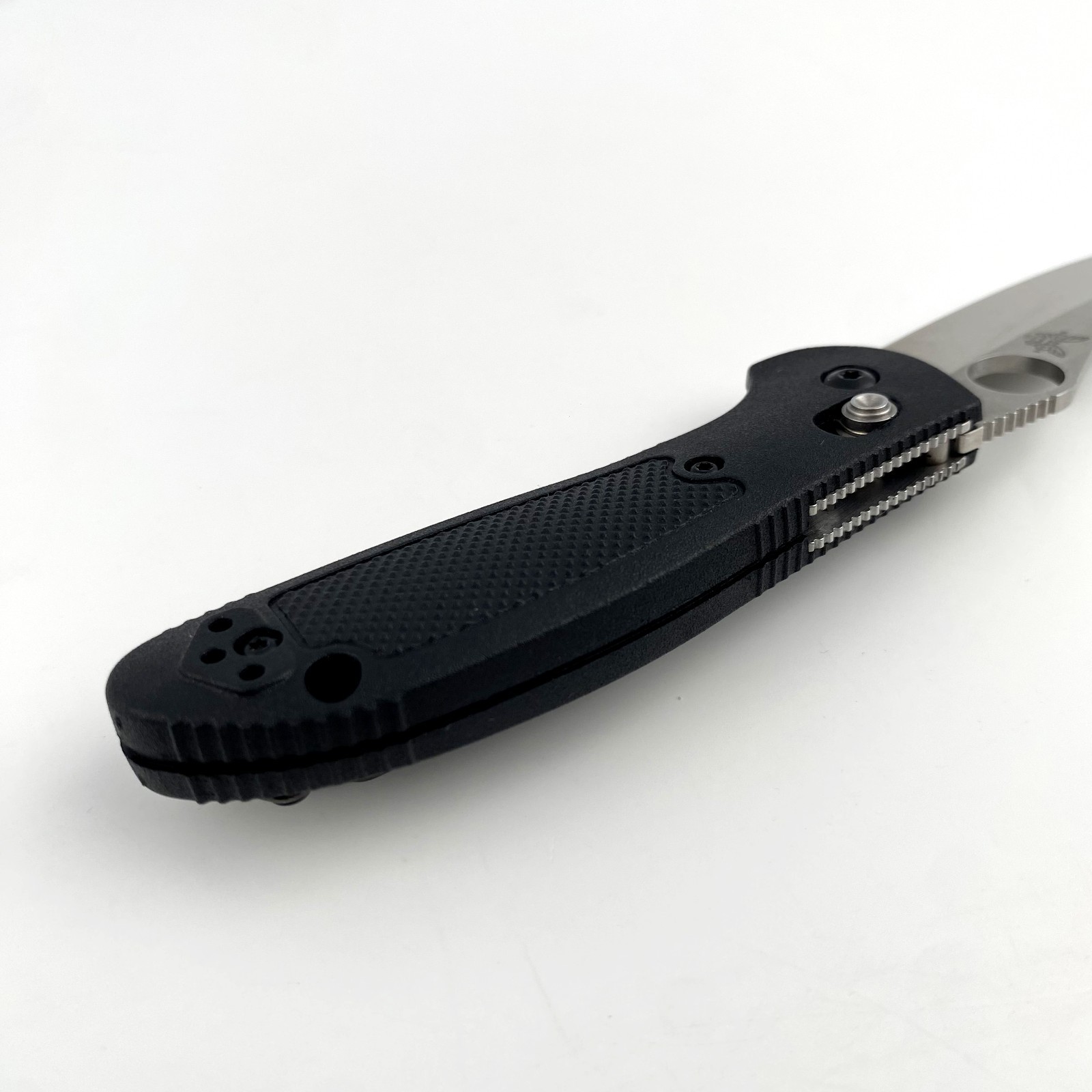 Benchmade 555-S30V Mini Griptilian Black Grivory Drop-point Folding Knife