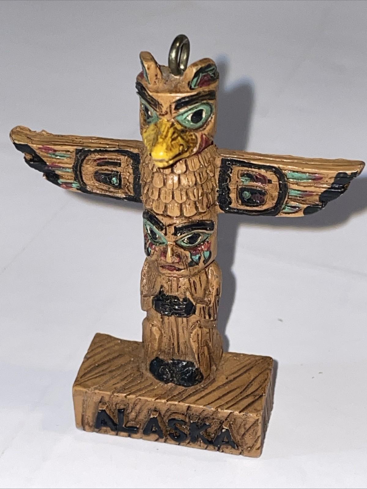 L26 Vintage Alaska Totem Pole Charm Ornament figurine Hang Stand Car Key Chain