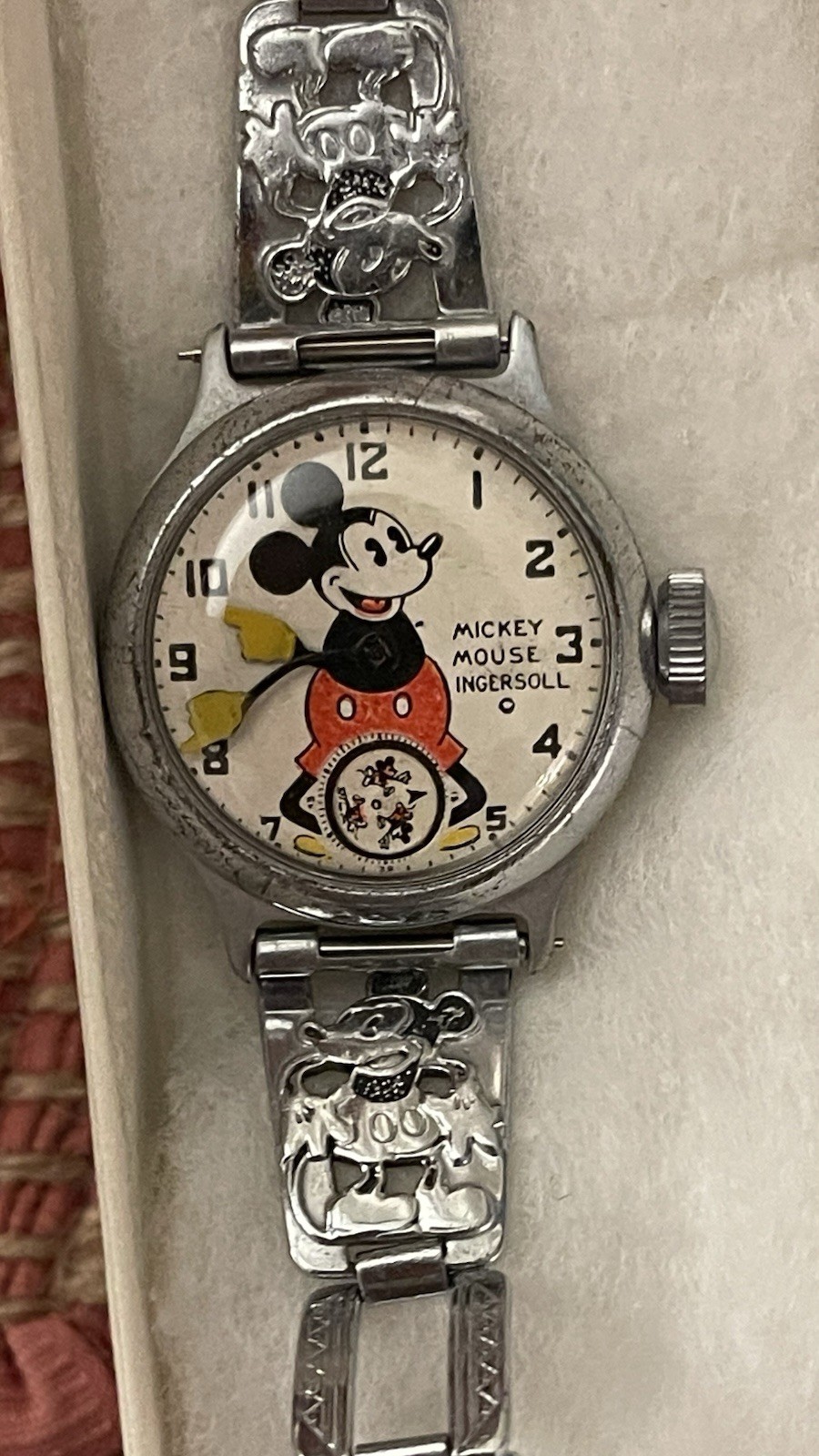Ingersoll Mickey Mouse Watch￼