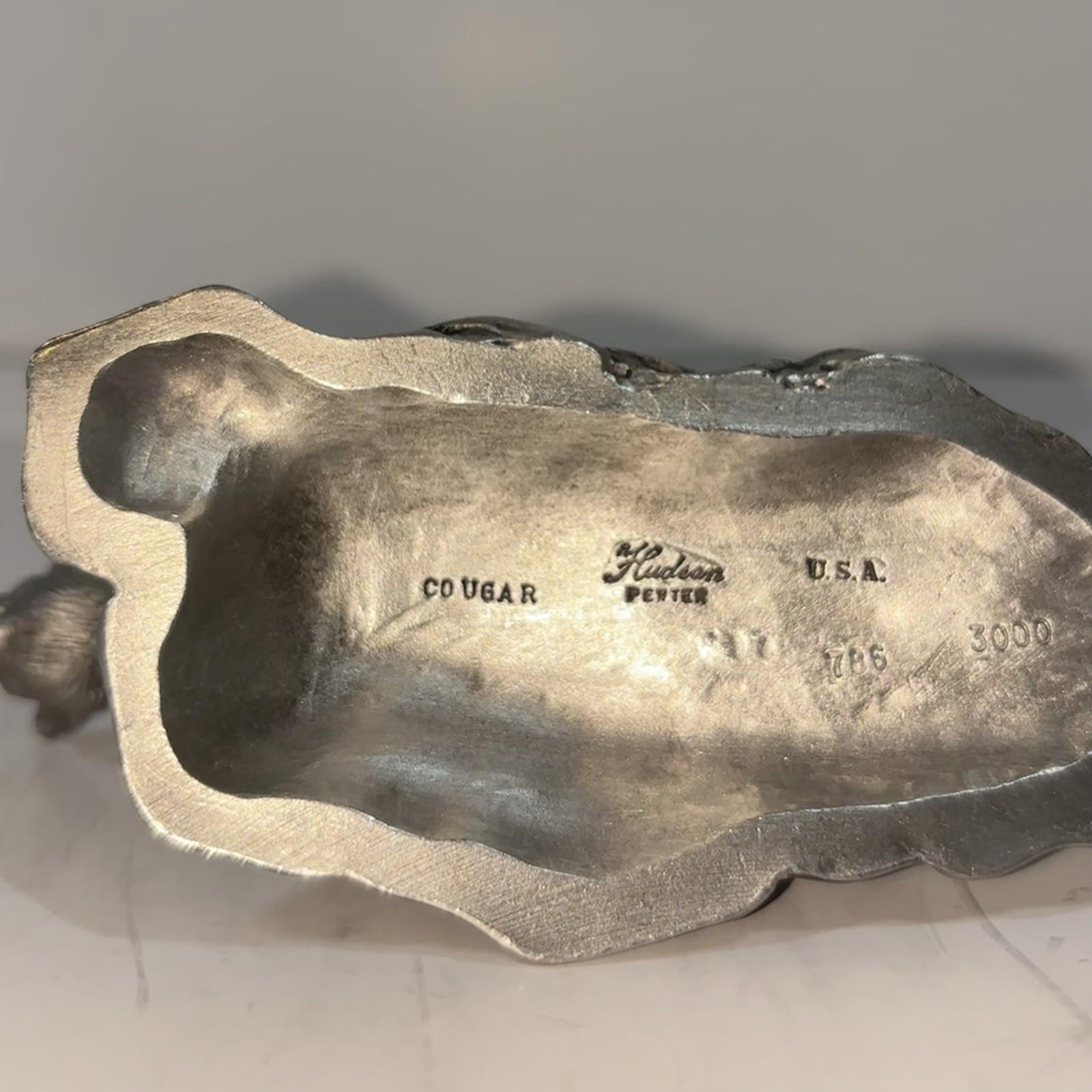 Vintage Solid Hudson Pewter Limited Edition Cougar (Mountain Lion) figurine #786