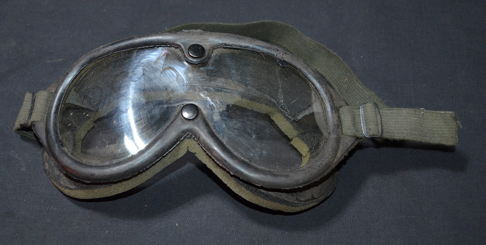 US Military Surplus Goggles Sun Wind Dust 1974 OD Green Black Vintage