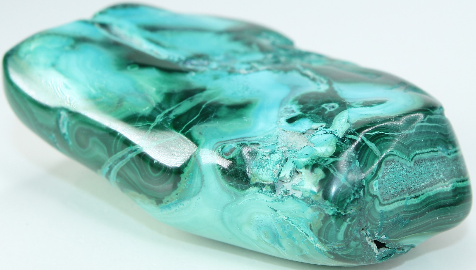 Peruvian Malachite & Chrysocolla Freeform / 3.27″ (83mm) / 8.8oz (249.47gr) 4188