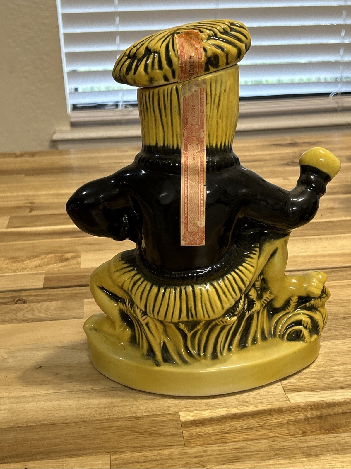 Vtg Wichita State WuShock Shockers WSU Ezra Brooks 1971 Wheat Shocker Decanter