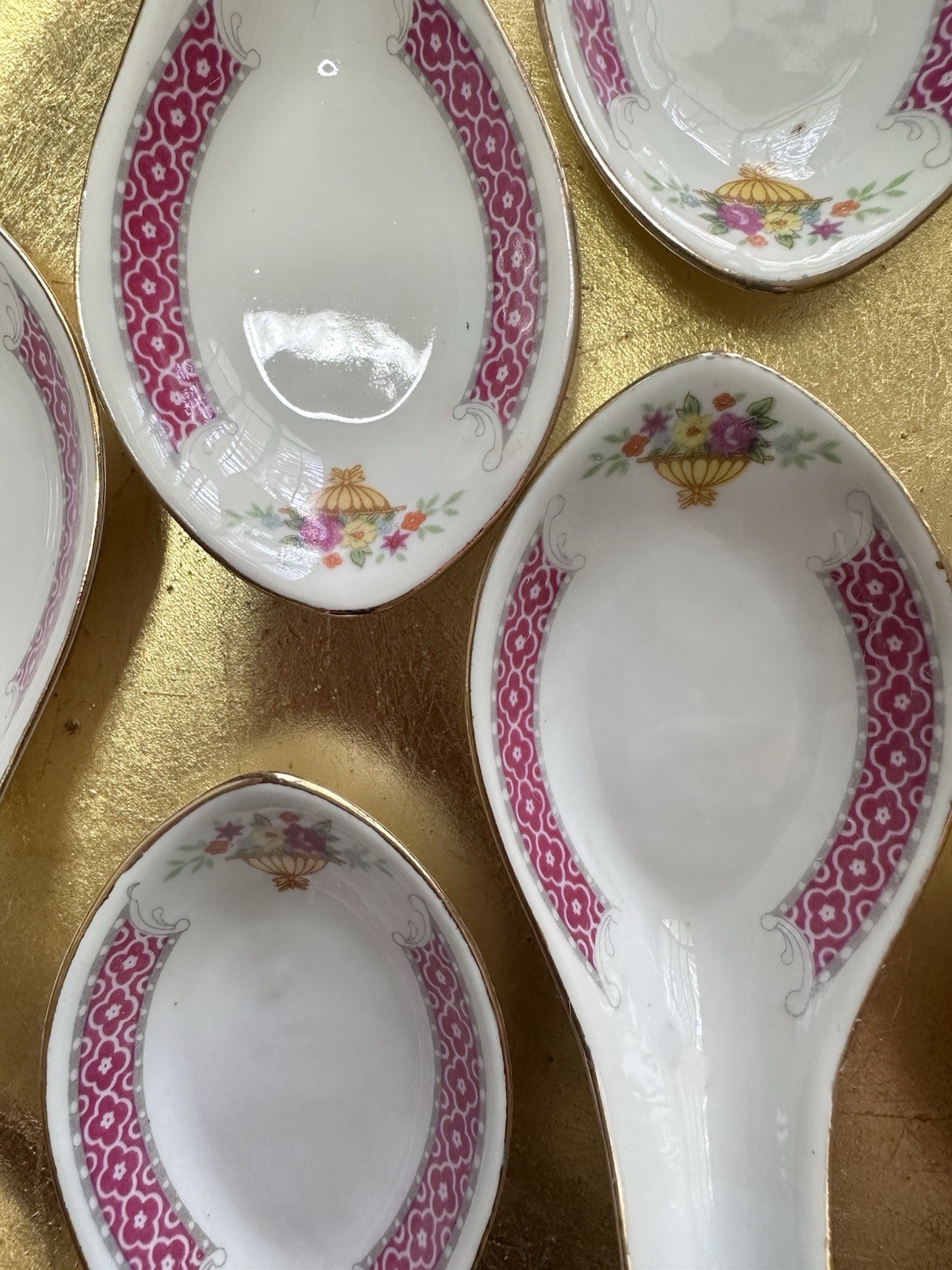 VTG Set Of 8 Chinese Porcelain Rice Soup Spoon Pink Flowers gold rim 5.5″ long