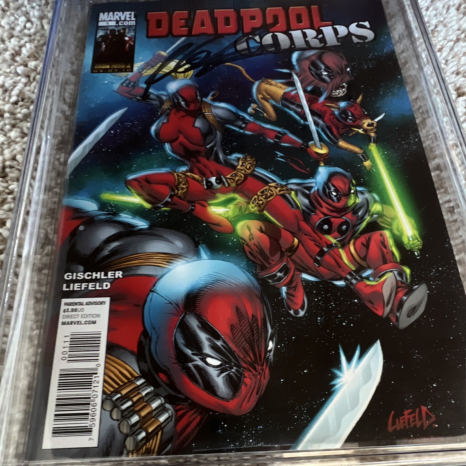 Deadpool Corps #1 signed by Rob Liefeld. CGC Signature Series 8.0