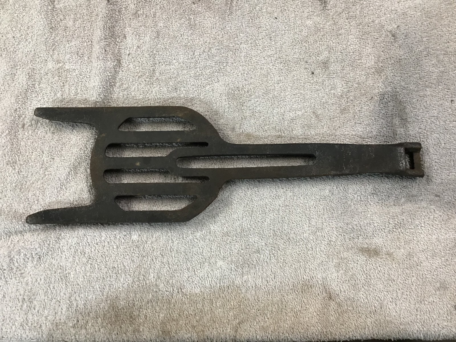 parlor stove grate slide ( brand new )