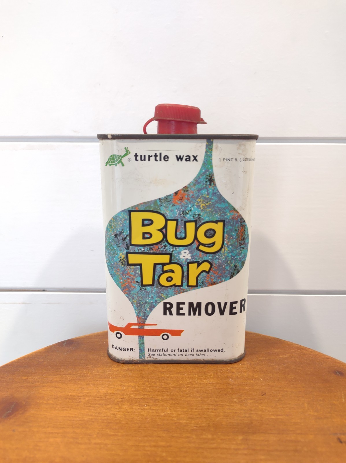 Vintage Oil Can Turtle Wax Bug Tar Graphic General Store 16 oz Pint Empty 1964