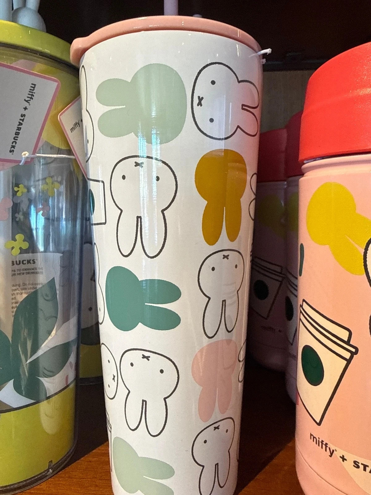 Miffy Plus Starbucks reusable cold cup Tumblr pink and white 26 oz new in hand