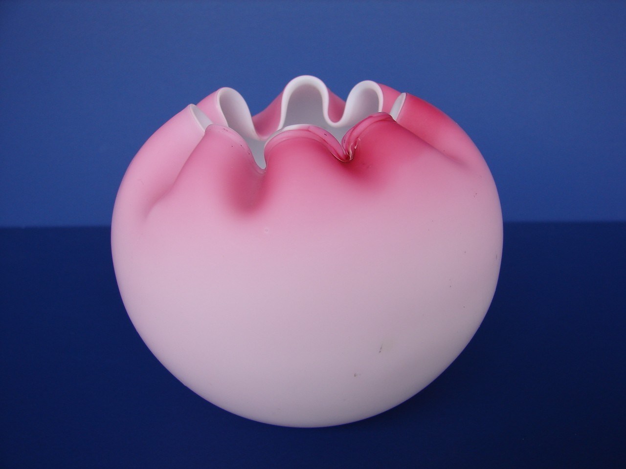 Vintage Victorian Satin Finished Mt Washington Pinched Rose Glass Bowl 4 3/4″