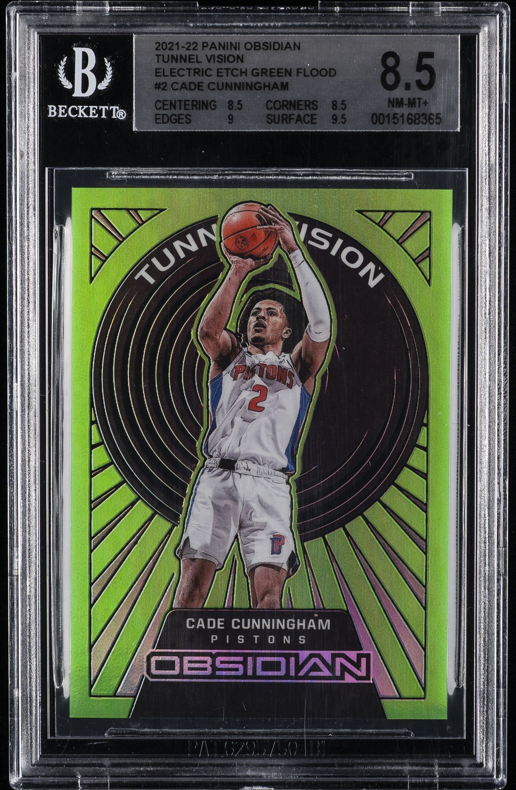 2021-22 PANINI OBSIDIAN TUNNEL VISION #2 CADE CUNNINGHAM BGS 8.5