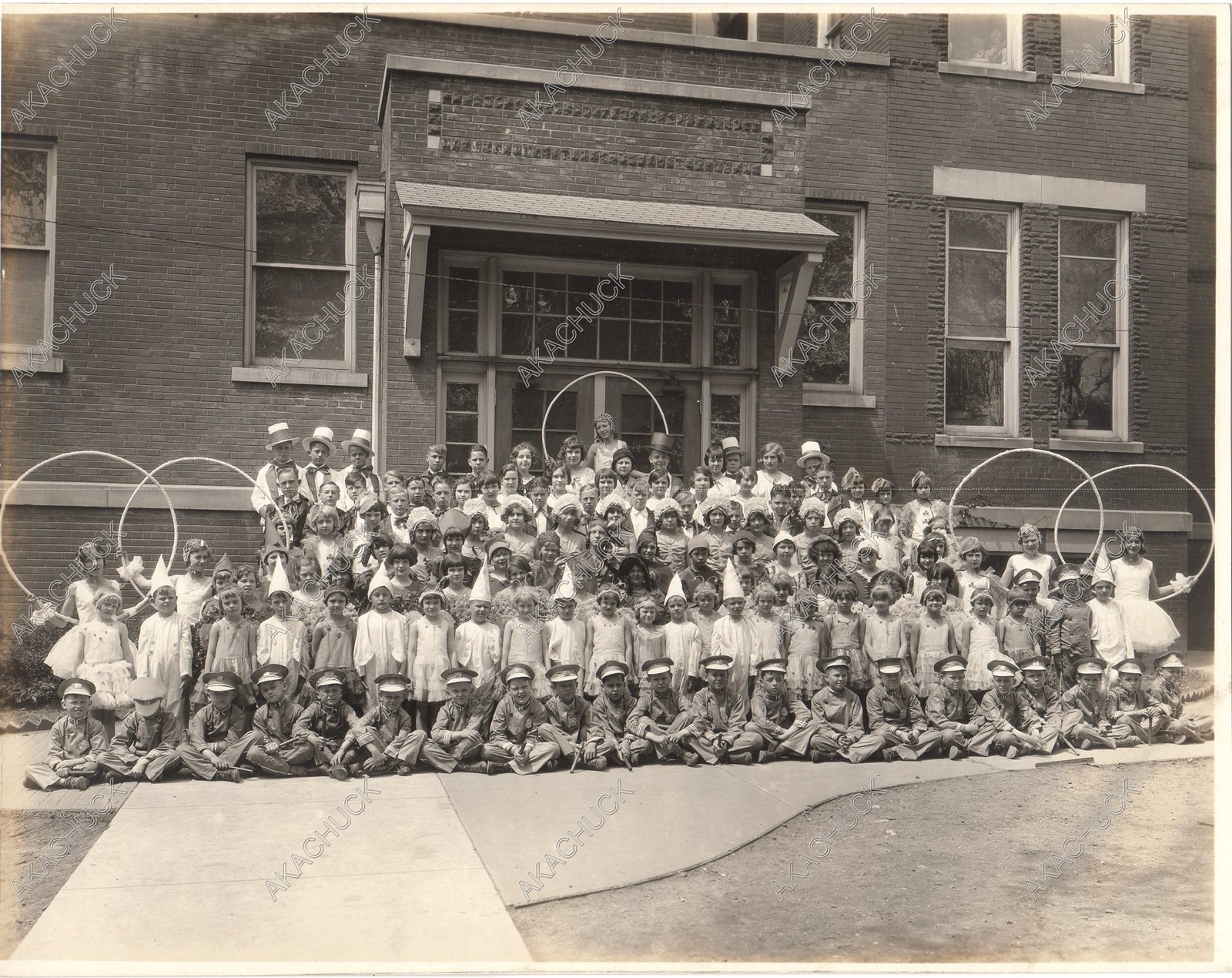 1920s HALLOWEEN SCHOOL PHOTO Costume Play COPS FAIRIES ELVES Top Hats Dunce Caps