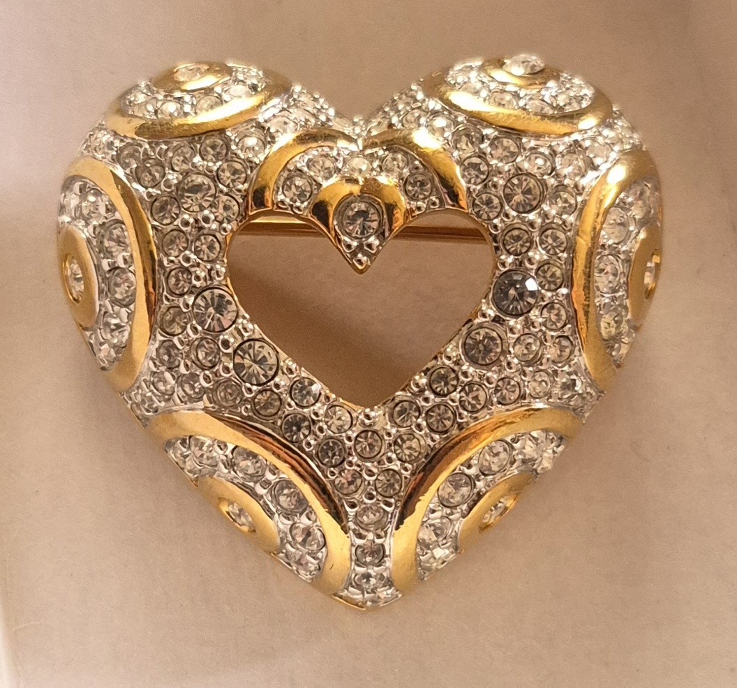 SWAROVSKI Gold Pave Crystal Open Heart Pin Brooch Swan Signed Retired VTG