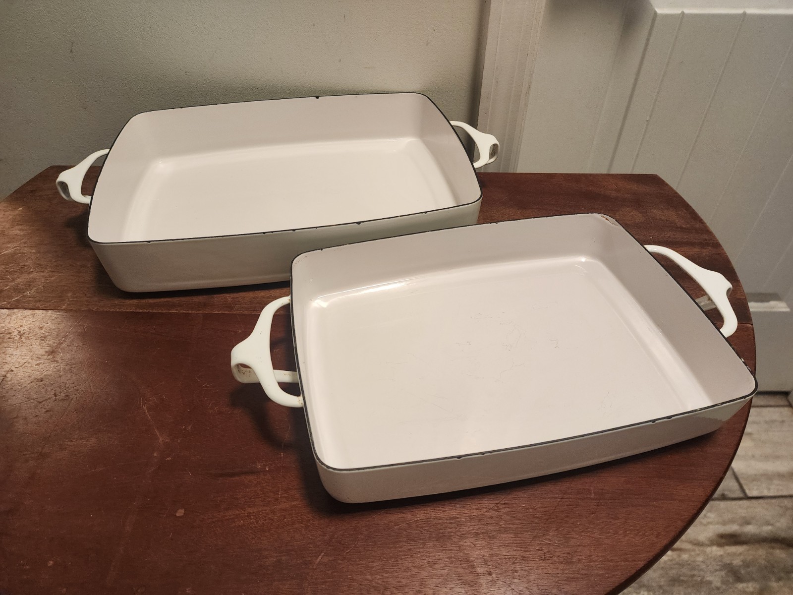 DANSK Kobenstyle WHITE Enamel Baker 8″x 10.5″ And 13″×9.5″ Rectangle Baking Pan