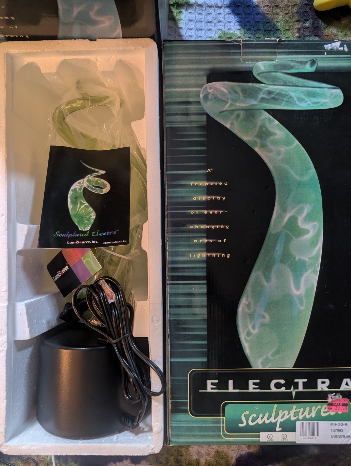New Lumisource Electra Sculptured Plasma Light Electricity Lightning Green
