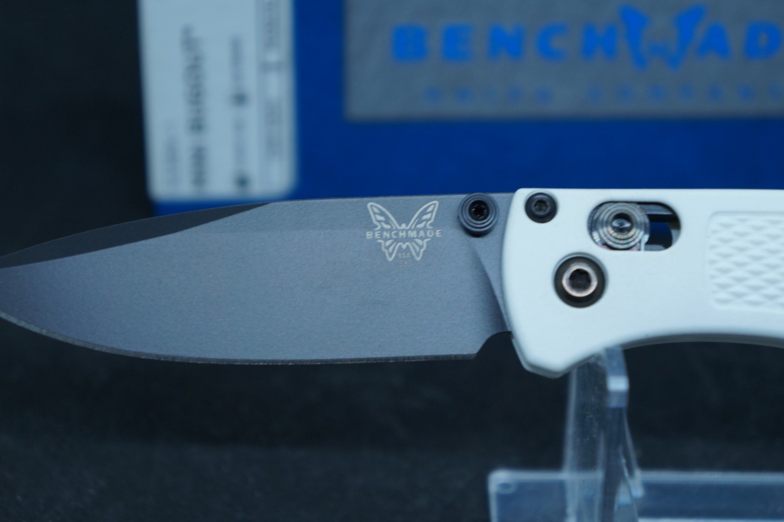 Benchmade 533BK-1 Mini Bugout White Grivory S30V Black Cerakote Steel USA Made