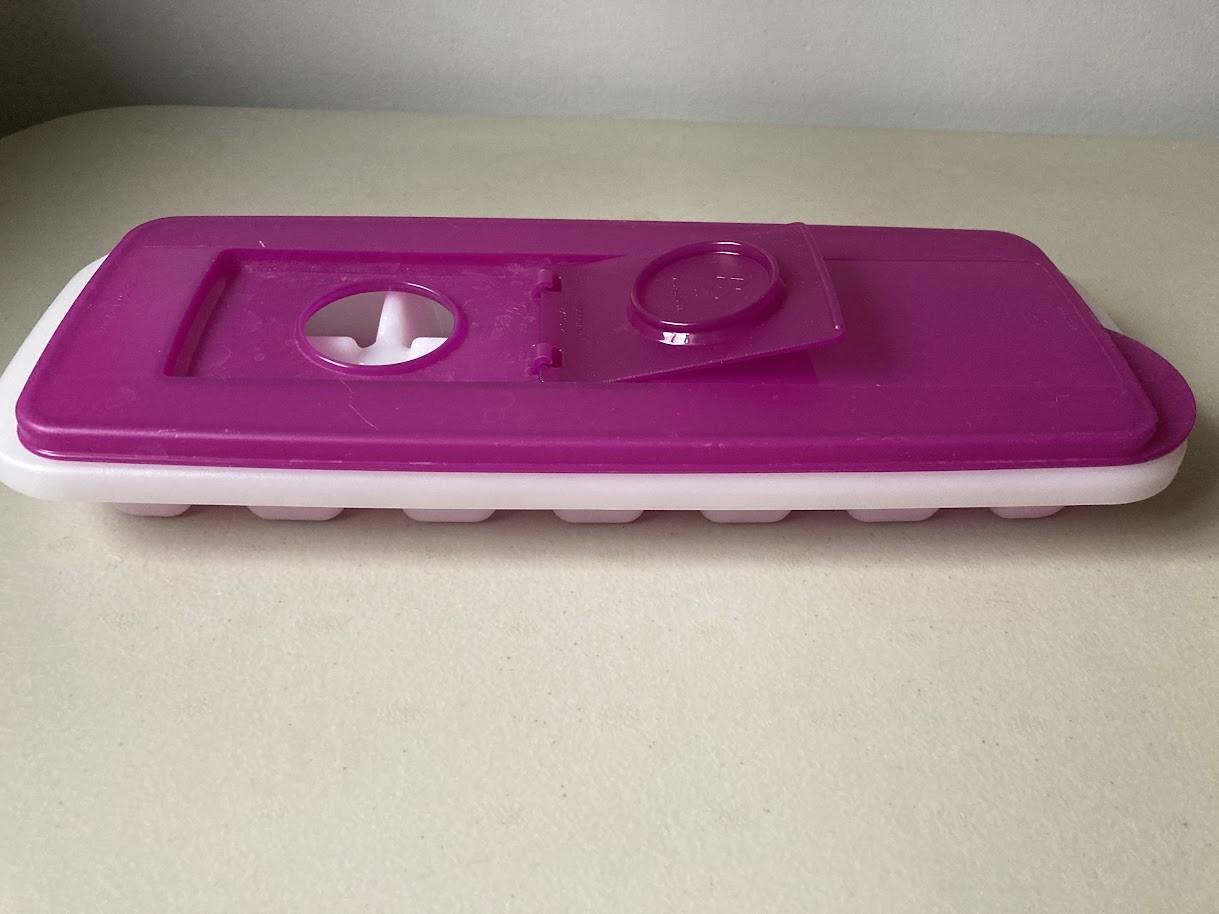 Tupperware Fresh N Pure 14 Slot Ice Cube Tray 2704A Raspberry Lid 2705A